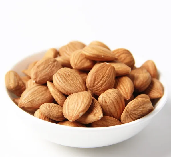100% Natural and Organic Sweet Almond Products Instant Delicious Almond Nuts