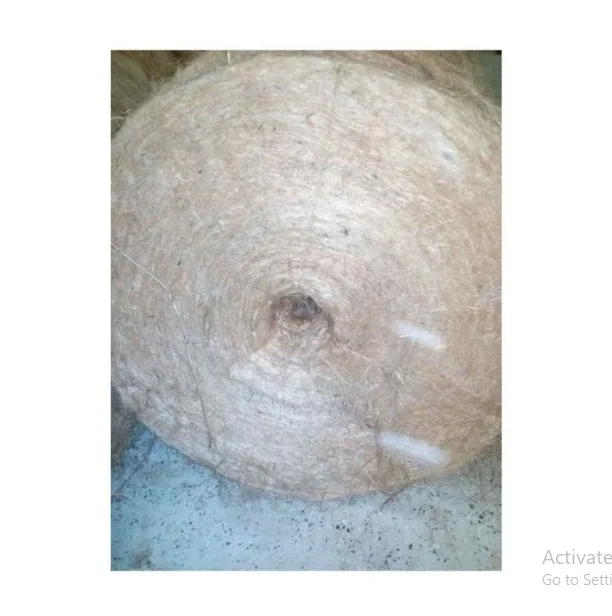 Low Price Jute Fiber Material Twisted Rope Average Quality Eco-Friendly Insulation Material Sliver Roll Bast Fiber