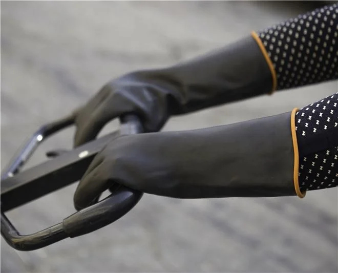 High Performance Cut Resistant Black Anti-Impact Latex Gloves for Sharp Object Handling and Hazardous Mechanical Work