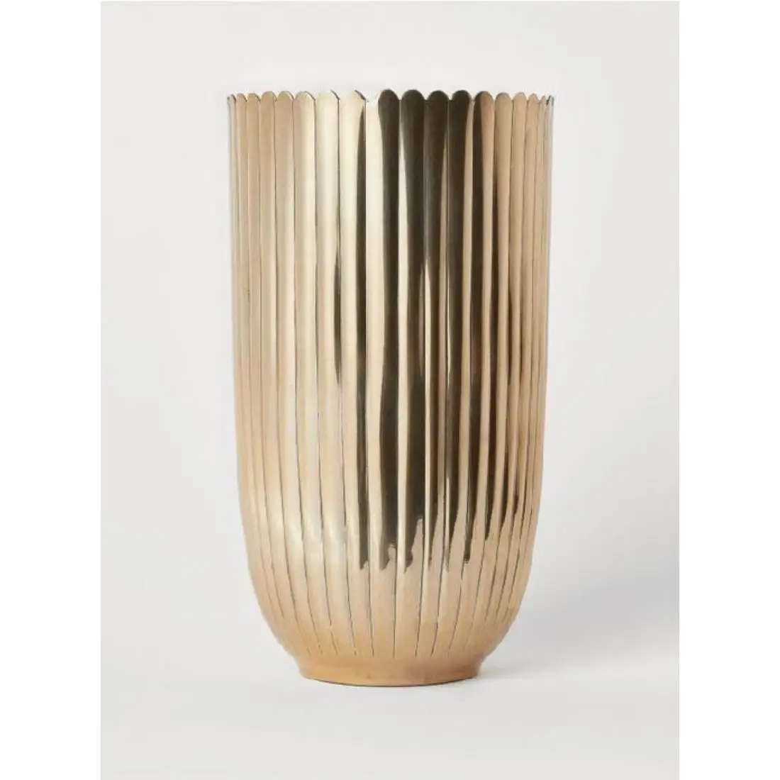 Nordic Style Base Floor Flower Vase in Copper Tone Gold Plated Top Flower Pot European Modern Style Planter Flower Vase