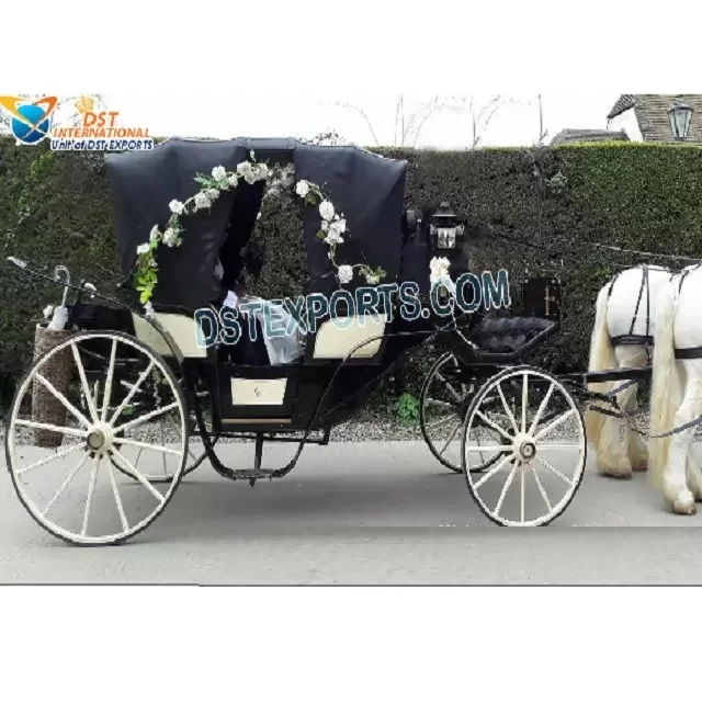 Каретки для лошадей туристические с двойным капюшоном каретки черного цвета от