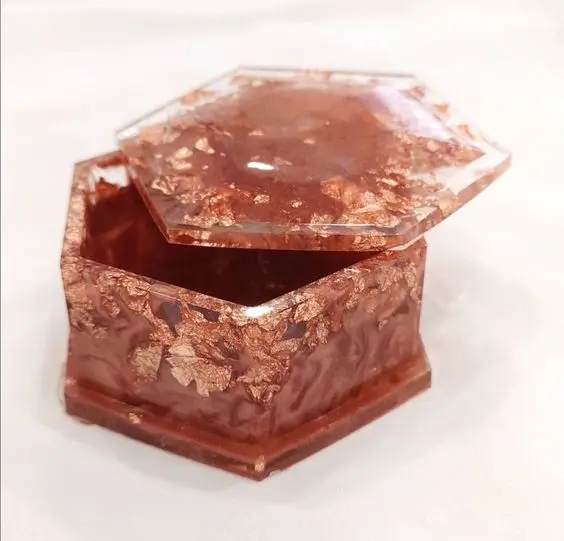 Круглые коробки для украшений из эпоксидной смолы