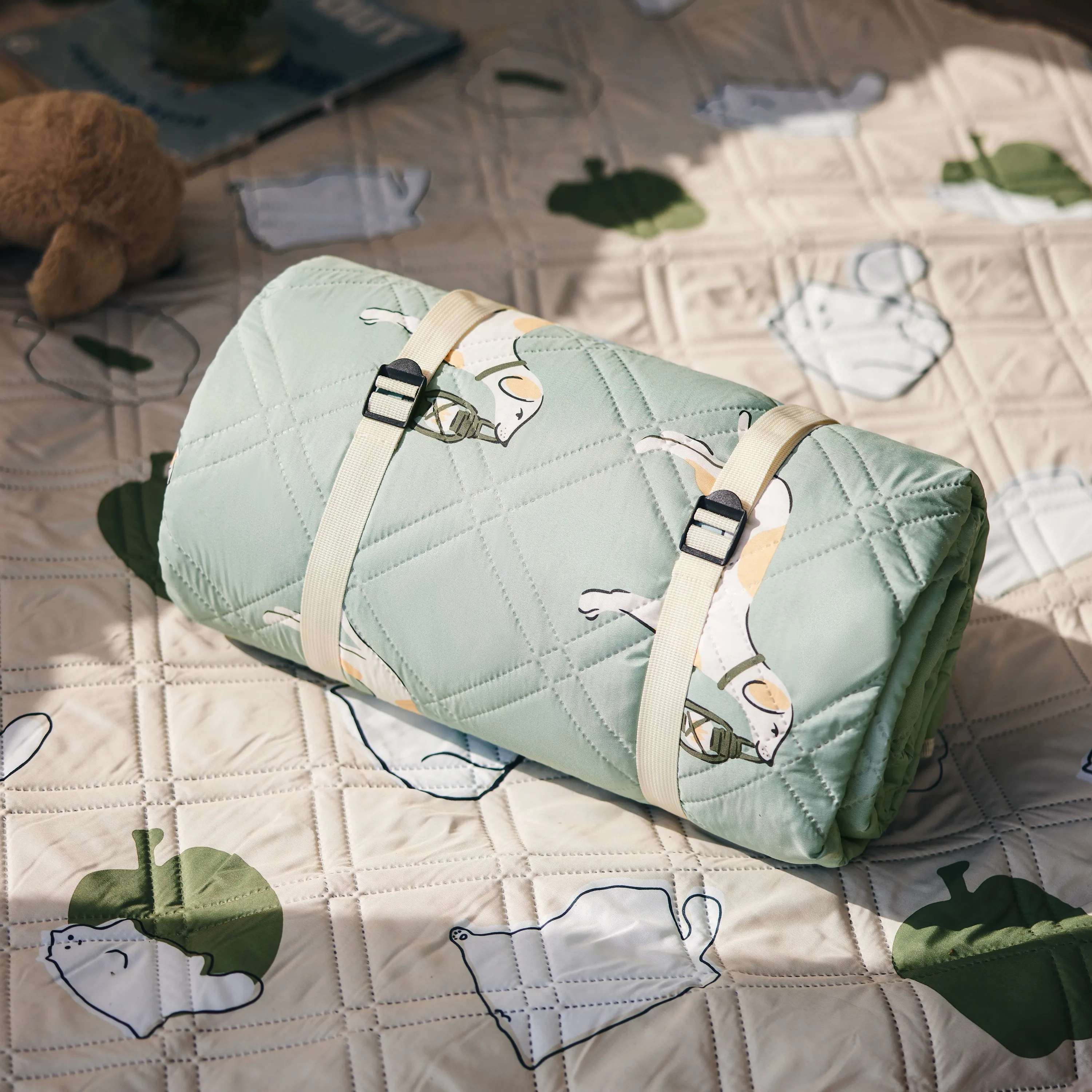 Naturehike camping picnic travel lovely cute animal Printed waterproof picnic mat Picnic Blanket