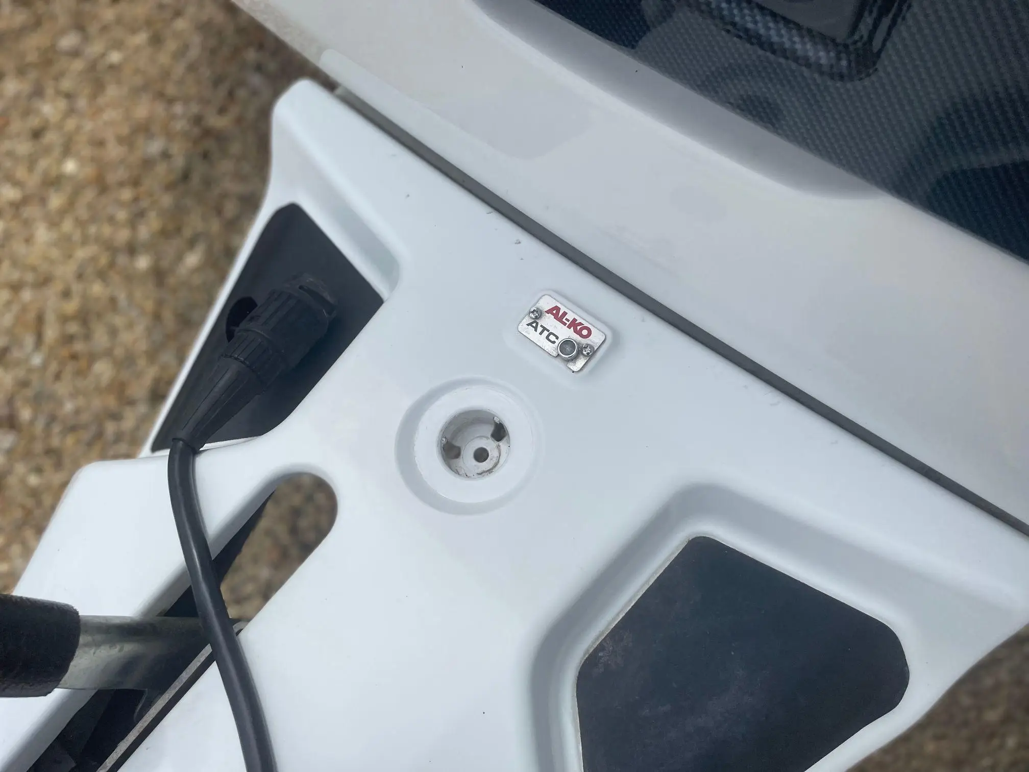 Best Sellers Full-size Profile steel structure Caravan Trailer For Sale Camper Trailer Offroad Motor Home Van Made In Austria