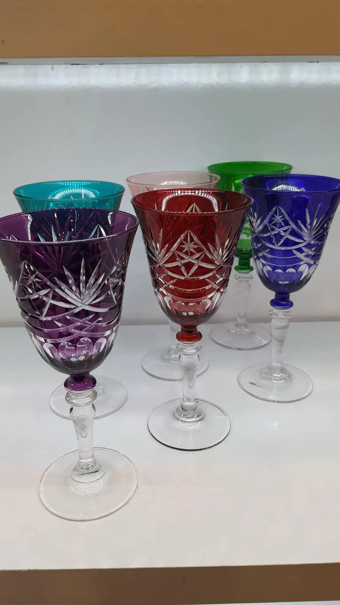 ZUMRUT Red Wine Colored Gilded Gold Glass Wedding Soft Drink Premium Crystal Cocktail Glass Beverage Cup Cold Drinking Wholesale