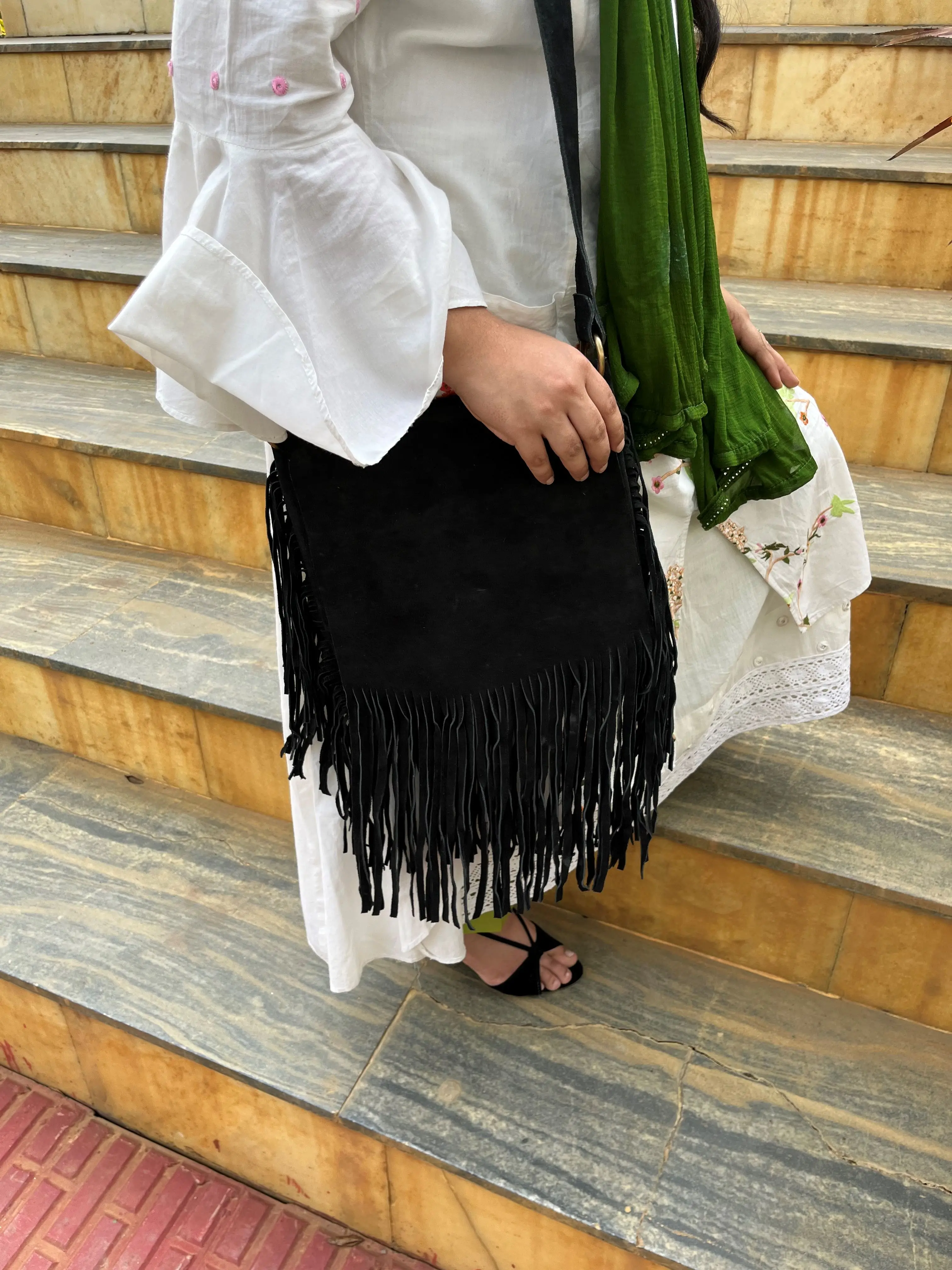 Traditional Premium Quality Wester Design Stylish Handmade Suede Leather Handmade Fringe Cross Body Bag For Woman And Girl