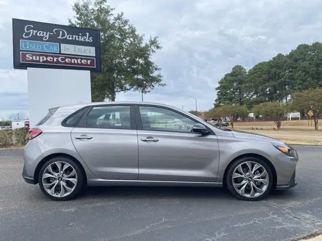 CLEAN TITLE HYUNDAI ELANTRA GT N LINE FWD для продажи-доставка от двери до