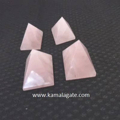 Natural Small 30 mm Natural Crystal Pyramids Multi-Gemstone Healing Pyramid Semi-Precious Stone Crafts for Sale