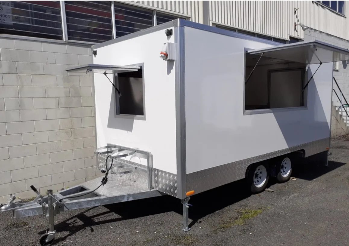 FAST Mobile Food Trailer restaurant equipment Pizza Customized Hot Key Long Power Outdoor Packing Wheels