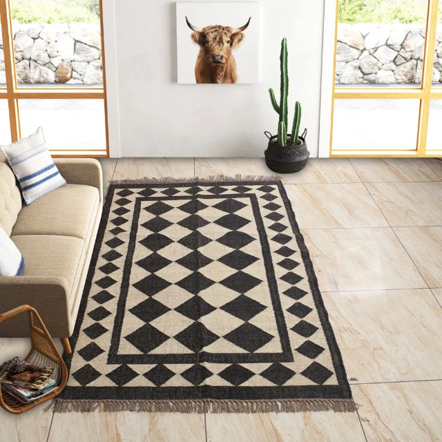 Best quality Rugs Handmade Wool Jute Kilim Rugs Designer Embroidered Geometric Pattern Carpet Rugs for Home Hotel Living Room