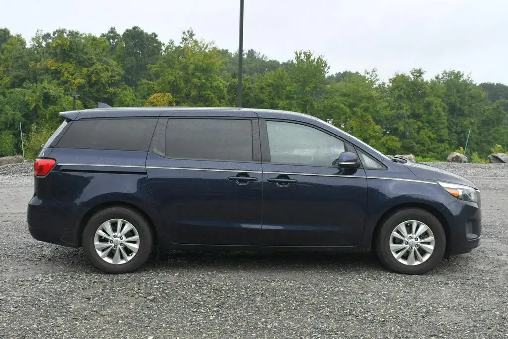 2018 KI A SEDONA LX    LHD