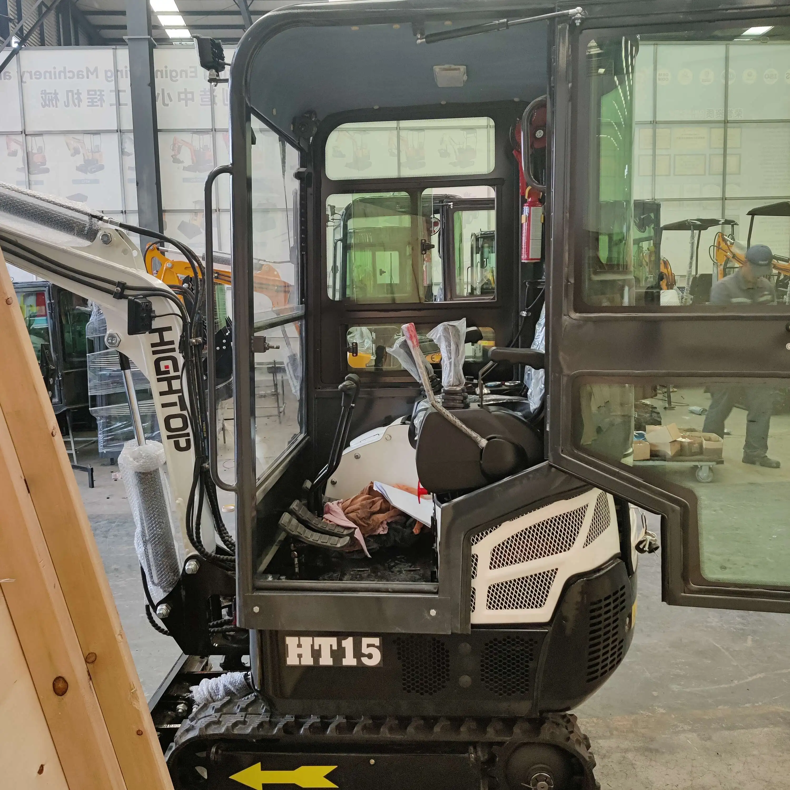 EPA Japanese Engine Mini Digger 1.5 1 Ton 2 Ton 3 Ton  Escavator Mini Excavator 1.5Ton Hydraulic Crawler Small Excavator