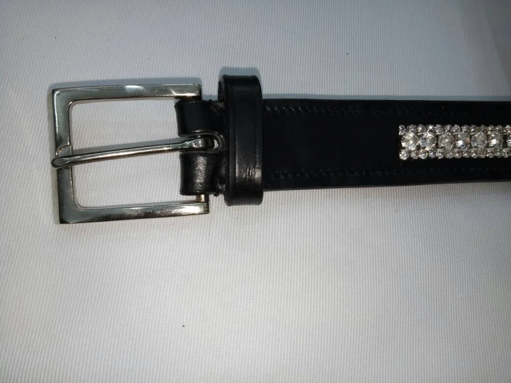 CUSTOMIZED LEATHER BELT, MENS AND WOMEN APPEREAL, SO MANY COLOR AND SIZES IN DIFFERENT DESIGN