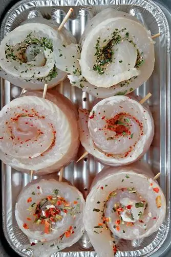 EU Standard Fresh & Frozen Basa Fish Fillets IQF Bulk 10kg packing in Vietnam Wholesale Fillets direct sales from factory supply