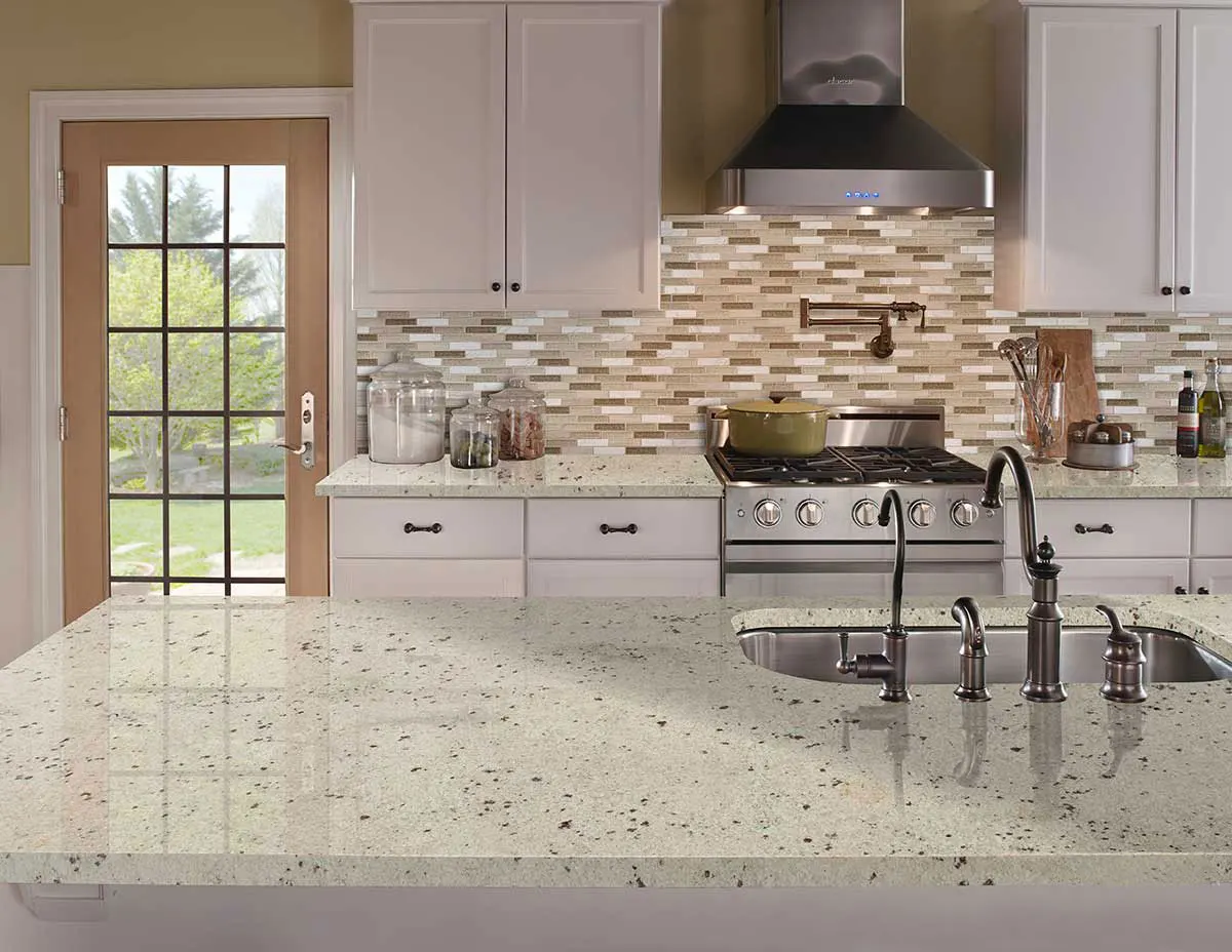 Colonial White Granite slabs tiles  for countertops