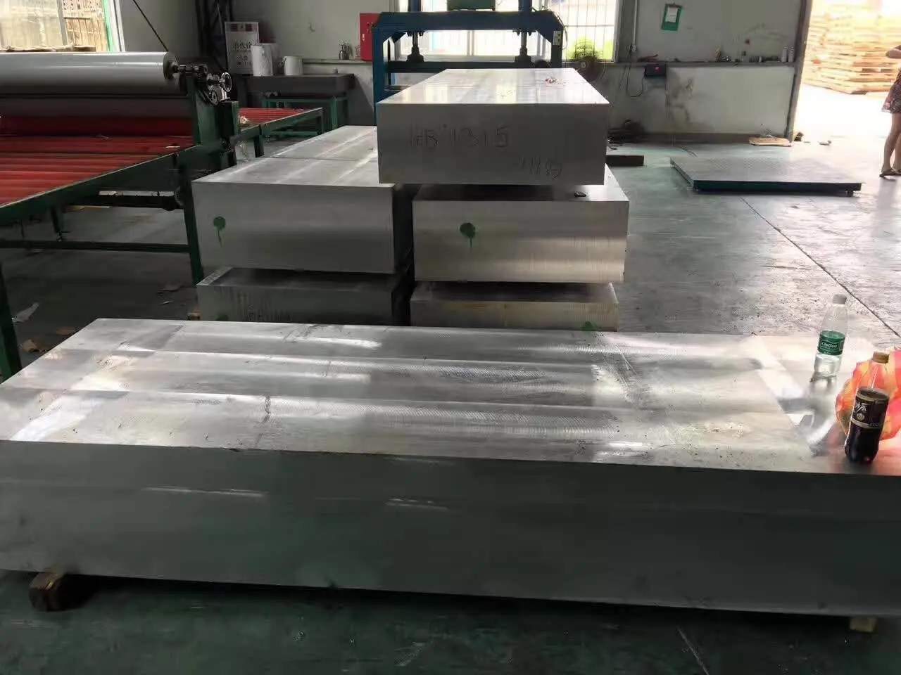 Aluminum/Aluminium Sheet with Standard ASTM B209 (Alloy A1050 1060 1100 3003 3105 5005 5052 6061)