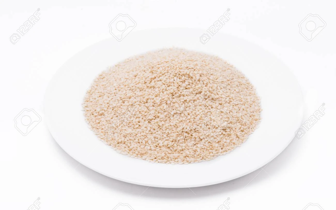 Natural Pure White Sesame Seeds For Food Agriculture Products Customized Packing White Sesame Seed Reasonable Price OEM Service