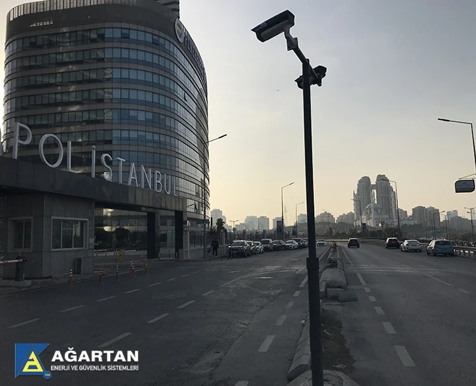 6 M Galvanized Camera Pole High Quality Double Head Durable Hot Sale Best Price Camera and Electric Pole