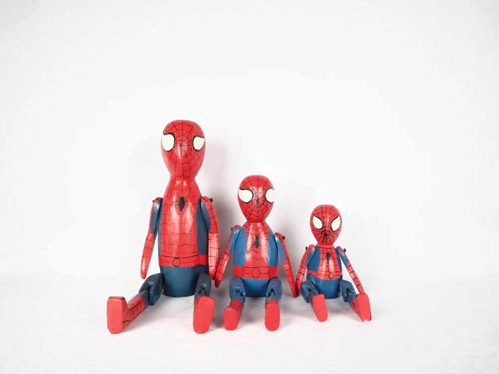 Wholesale Custom Sets Handmade TV & Movie Character Figurine Home Decoration, Superhero wooden Home Decoration