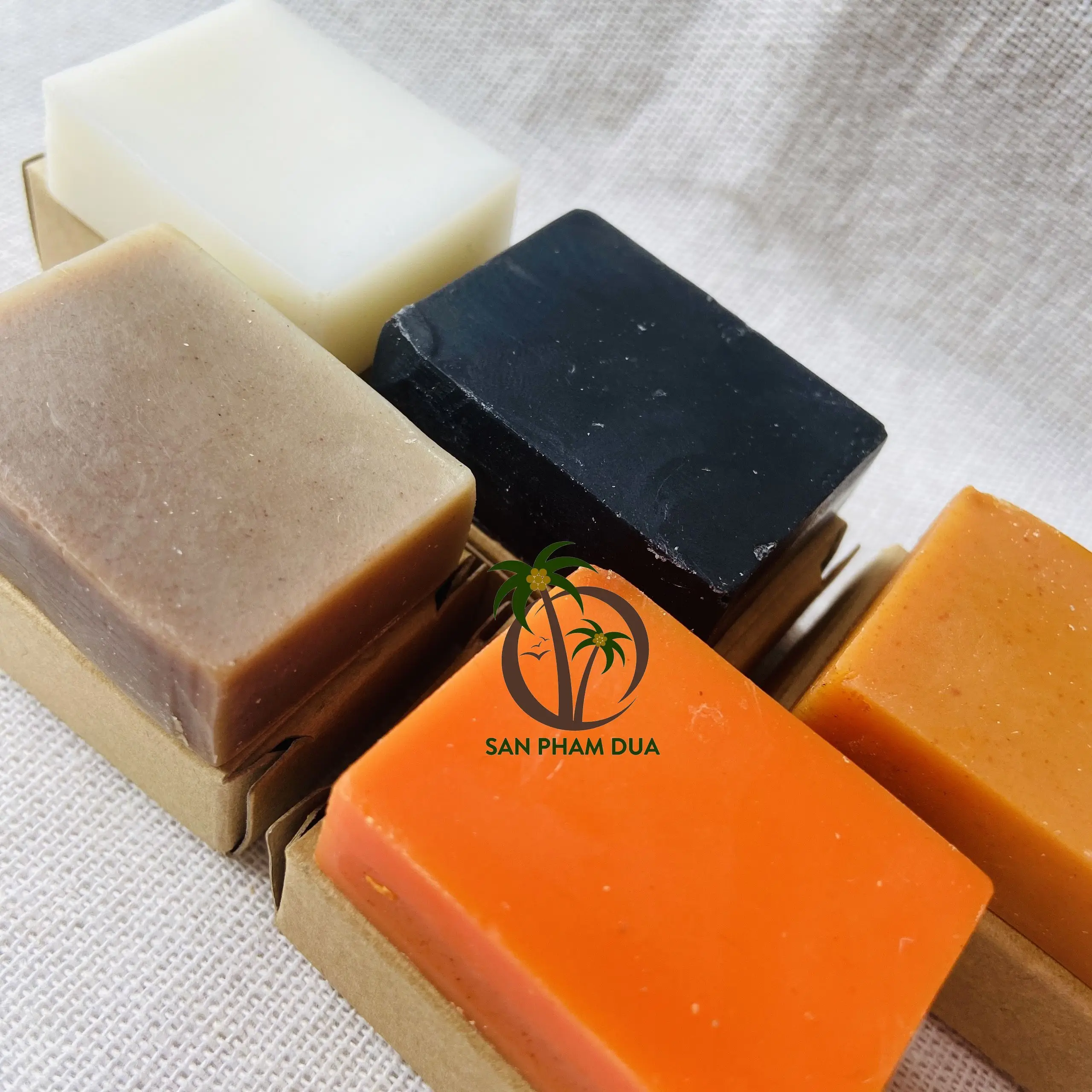 COCONUT SOAP/ CUSTOMIZED COCONUT SOAP/ COCONUT OIL SOAP ECO - FRIENDLY AND SAFE FOR HUMAN FROM COCO - ECO VIETNAM