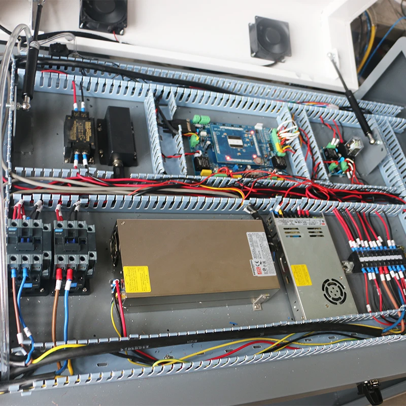 Factory direct supply  sheet metal 1000w laser welding handheld portable laser welding machine