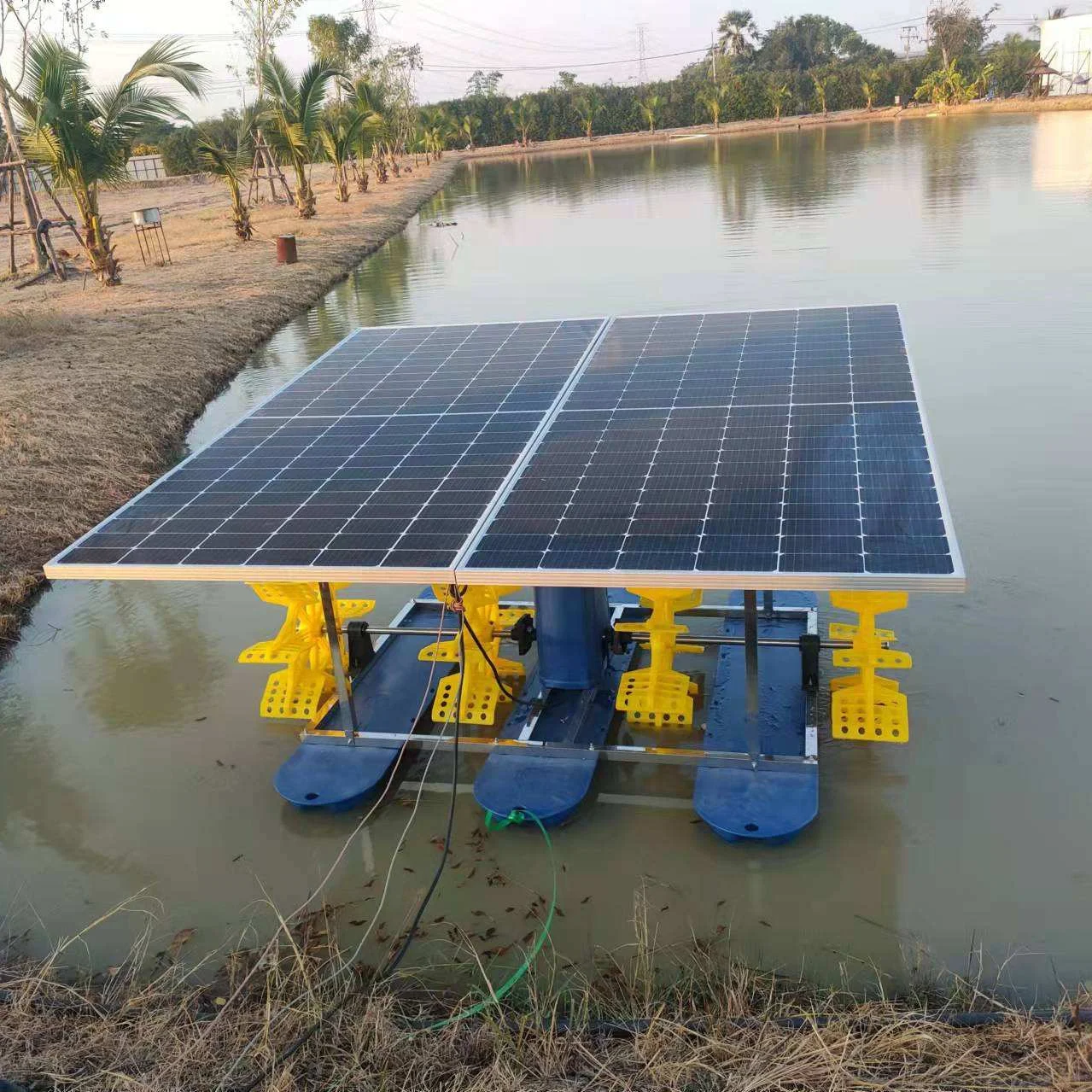1500W AC/DC Automatic Switching 4 Impeller High-Efficiency Water Wheel Solar Aerator For Fish Pond Oxygenation