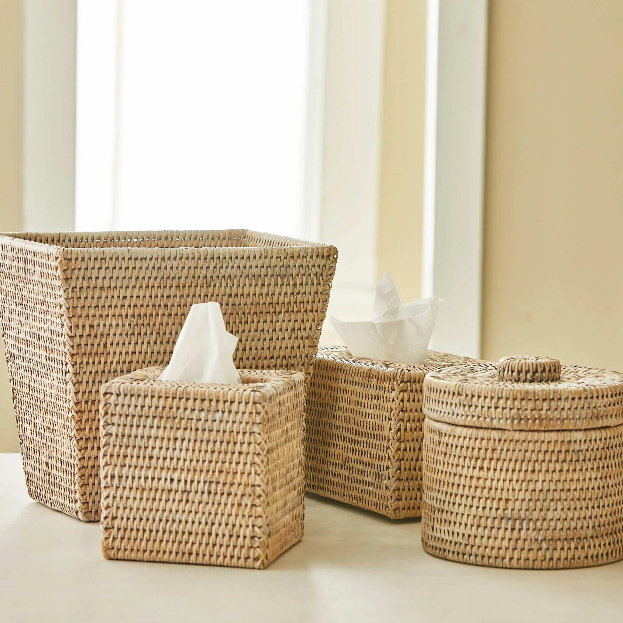 Manufacture Vietnam Wicker Rattan Basket With Lid Decor Bathroom  OEM Designs Acceptable Custom Handmade Vietnam