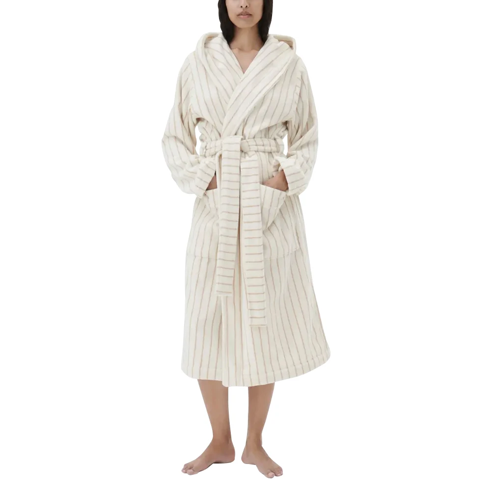 New Arrival 2024 Custom Hotel Logo Embroidered Women Bathrobes / High Quality Customized OEM Service Women Bathrobes