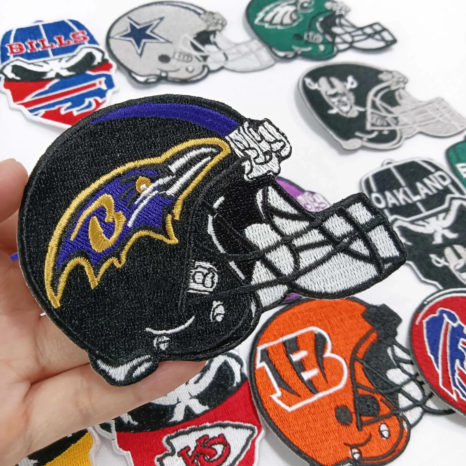 2024 New Design Iron On Beads Embroidery Patches Sew On Christmas Santa Baby Patch 3D Logo For Kids Hoodie Sweatsuit Hat