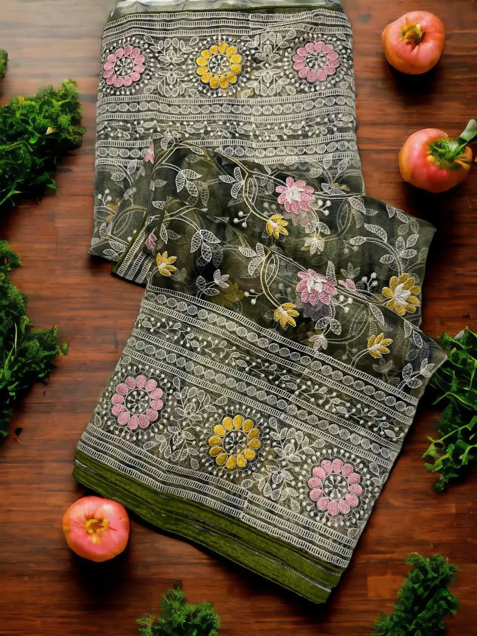 Beautiful Soft organza Silk saree with and digital print with Kashmiri Thread Work, Party Wear saree, Wedding Wear Saree.