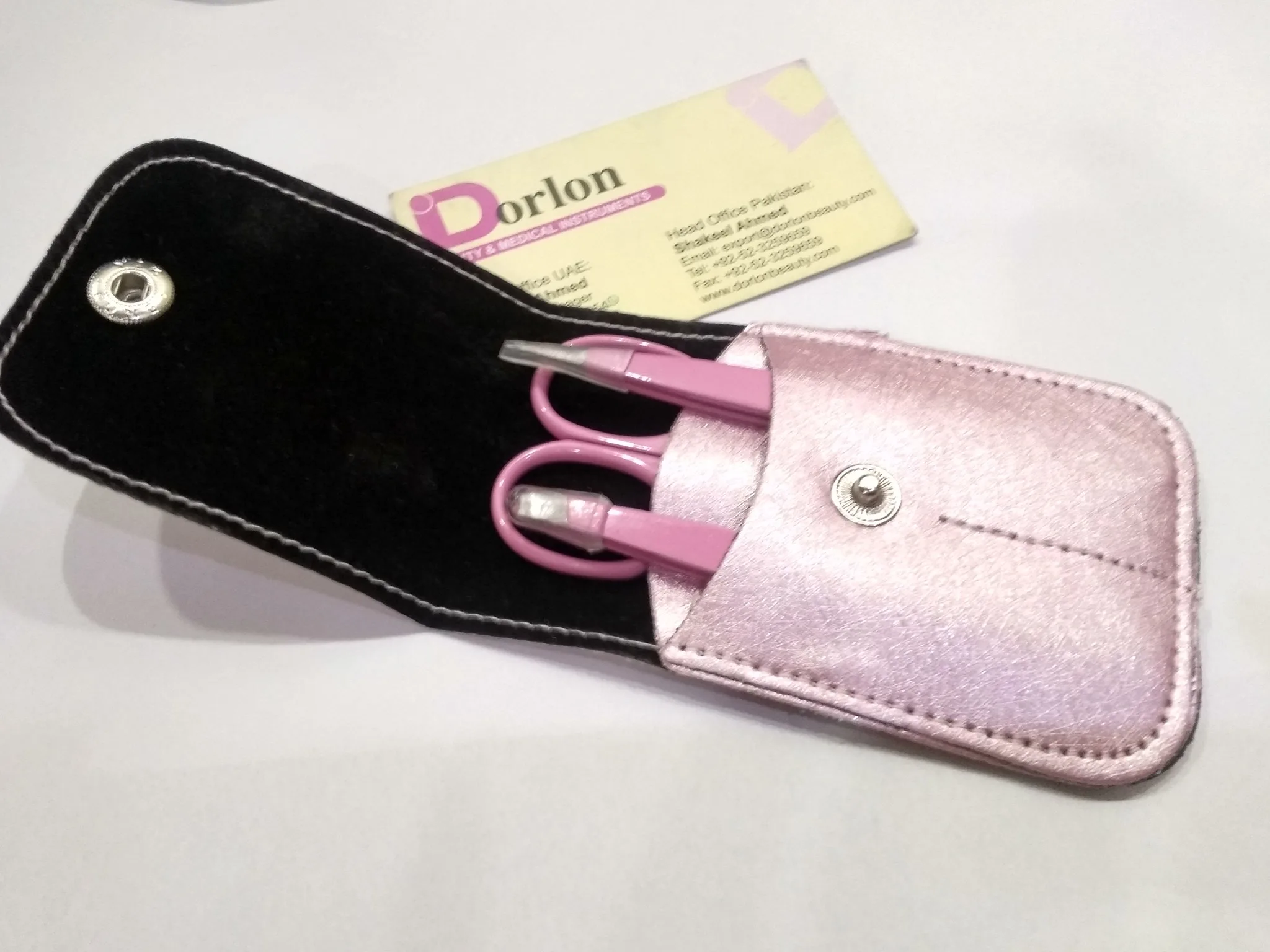 Hot Selling Stainless Steel Eyebrow Tweezers Set Slanted Pointed Tip Eye Brow Plucker With Eyebrow Cutting Scissors