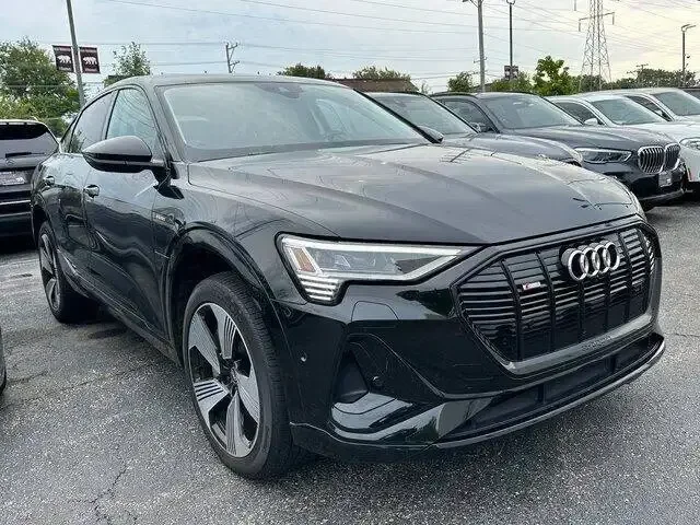 2021 Audii.i etron Sportback AWD qua ttro Prestige 4dr б/у кожаные сиденья с поворотным левым рулем