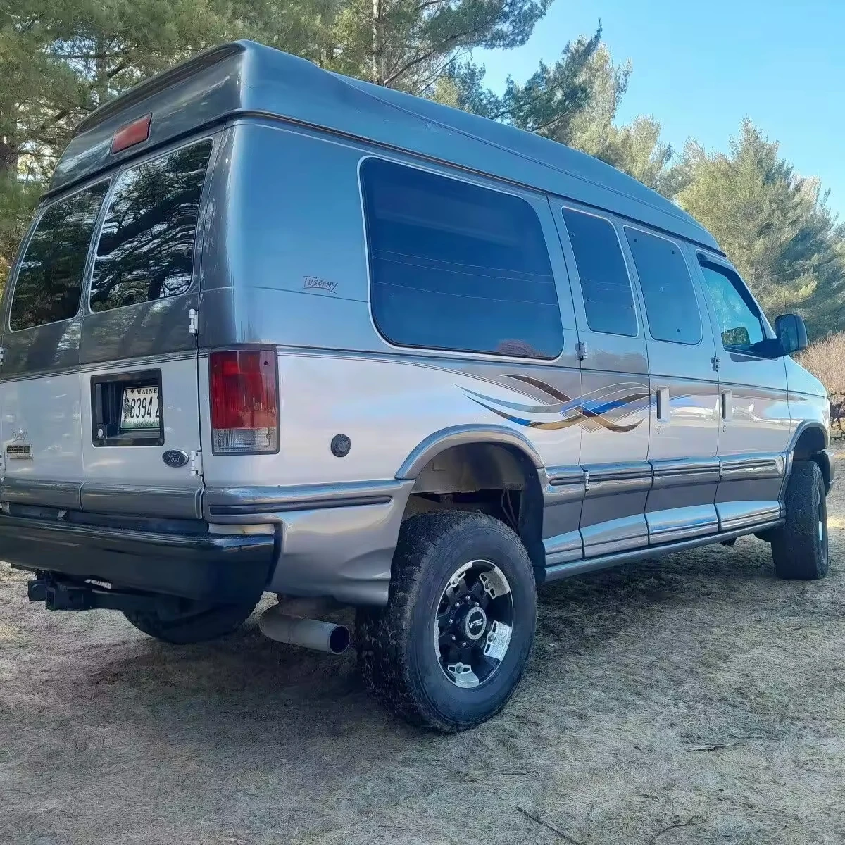 Б/у Jiz 2011 F-or-d E-S-er-ies Van E350 - DUTY VAN QUI-GLEY 4x4 TU-SCA-NY дизель
