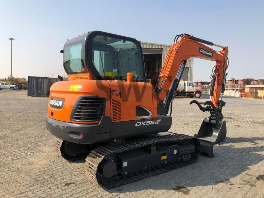 DOOSAN DX55-9CN строительный экскаватор