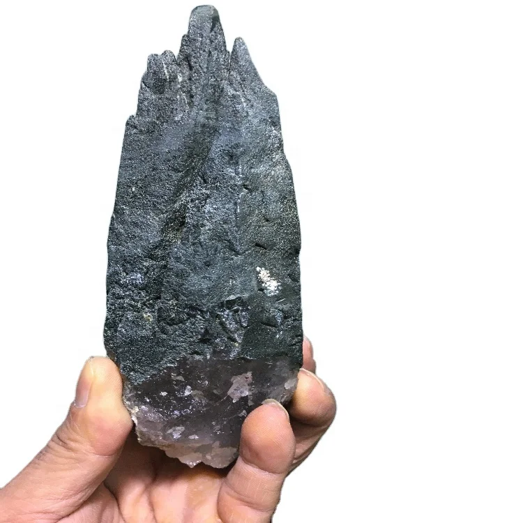 Ganesh himal natural rough chlorite quartz