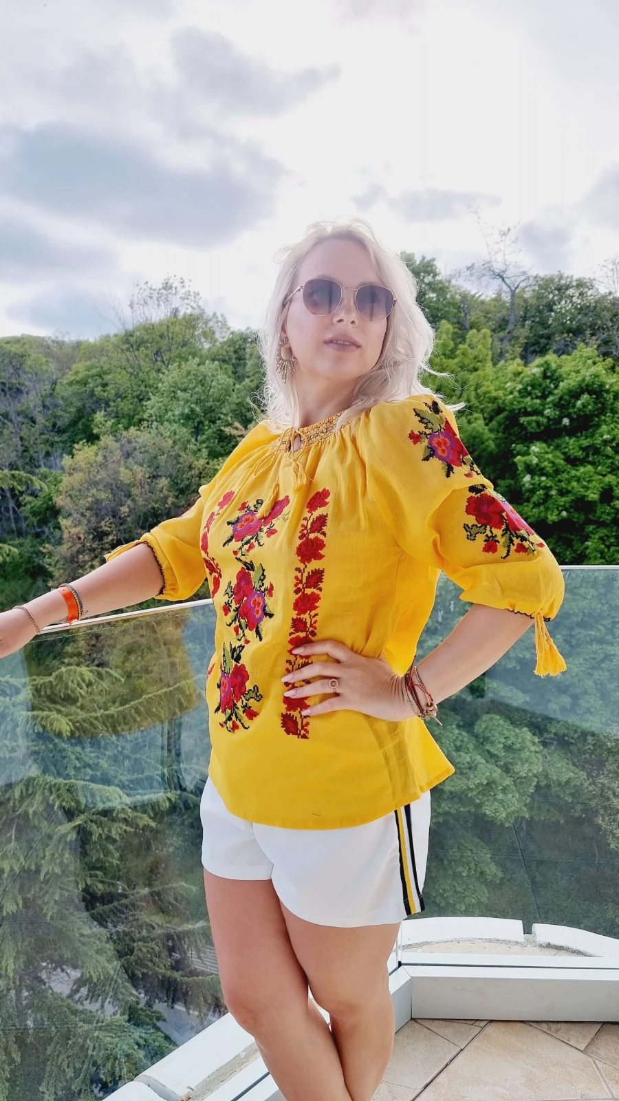 Mustard Color Women Floral Embroidered Casual Short Sleeves Romanian