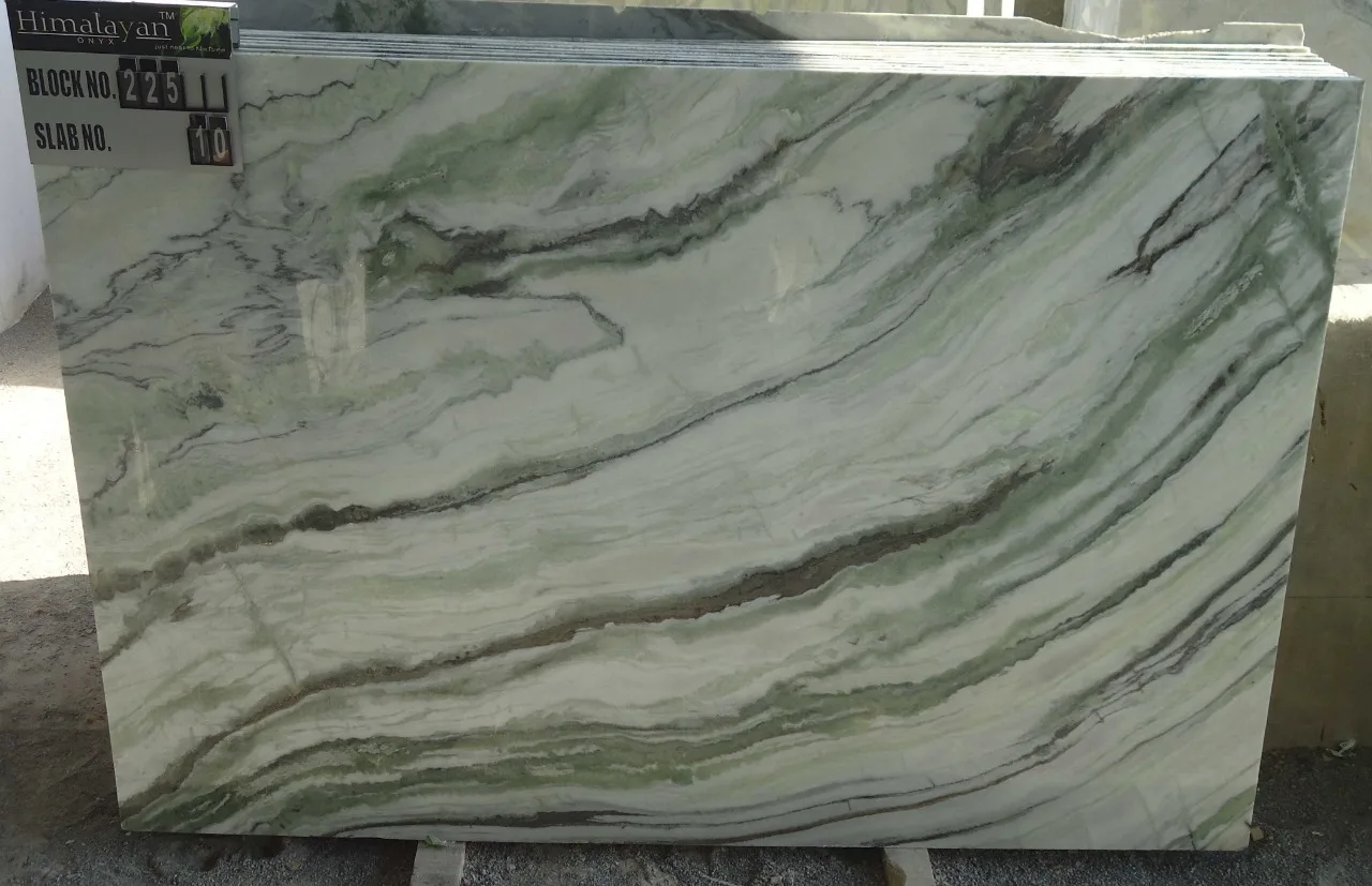 HIMALAYAN ONYX