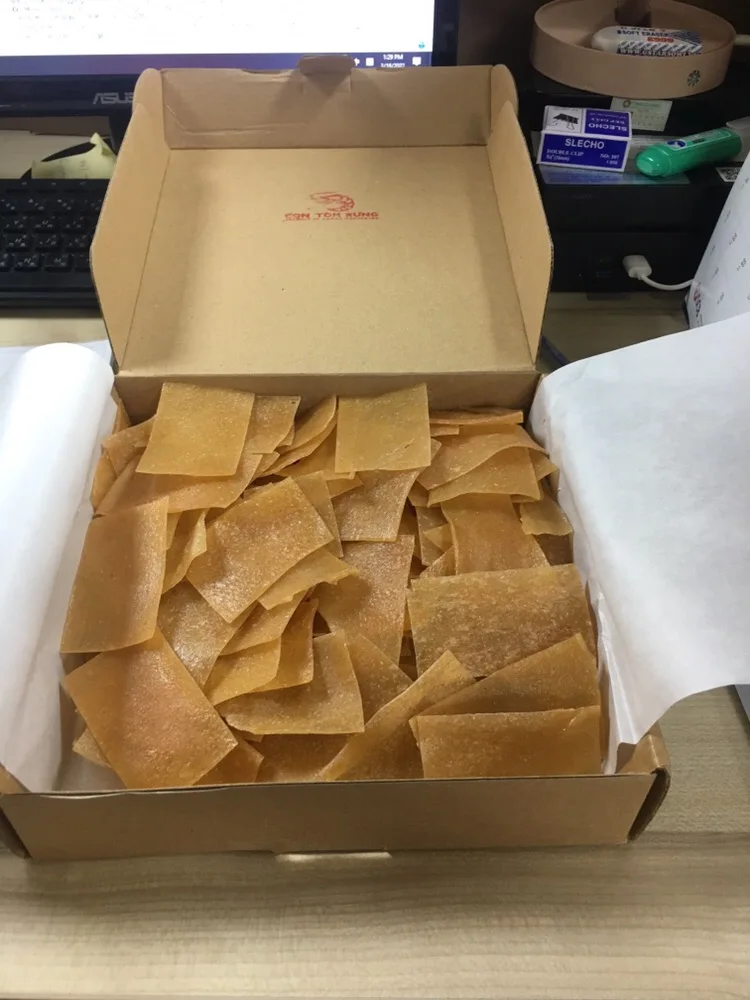 Puff Fry Rectangle Shape Good Price  Salty Taste 9 months Shelf Life Seafood Snacks Crispy OEM Prawn Cracker from Vietnam