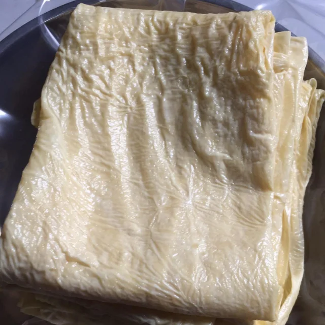 Вкусные блюда китайской уличной кухни замороженные листы тофу бобы бордюр кожа праздник