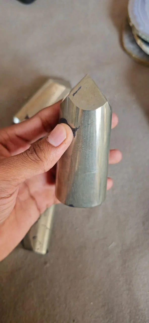 Wholesale natural Pyrite polished raw point stone high quality free form crystals use for healing reiki and home decoration