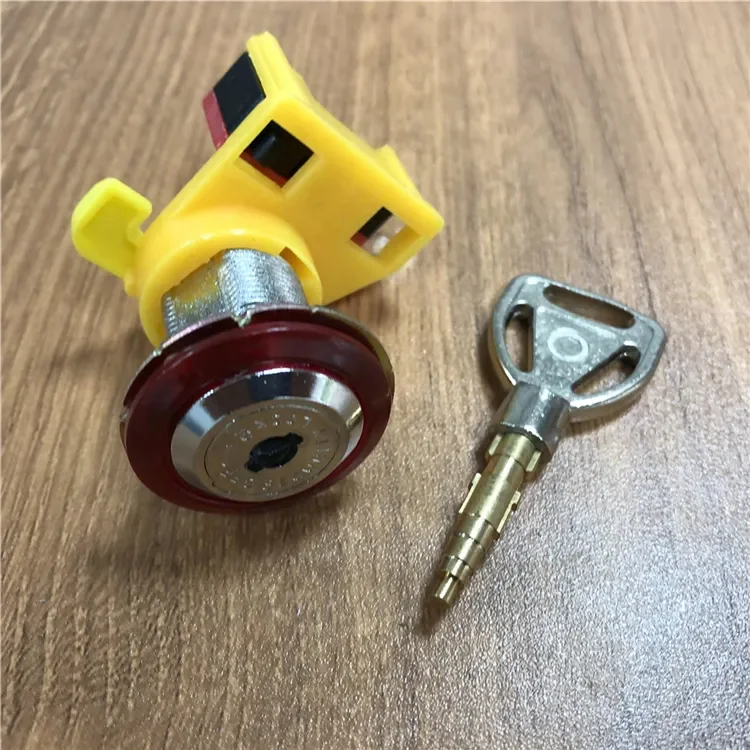 Arcade Game Table Machine Part Redeem Credits In and Out Key in Lock Set