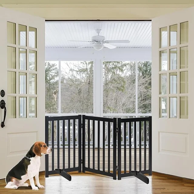 Classic Wood Dog Gate Freestanding Indoor Barrier for Safe Access Control
