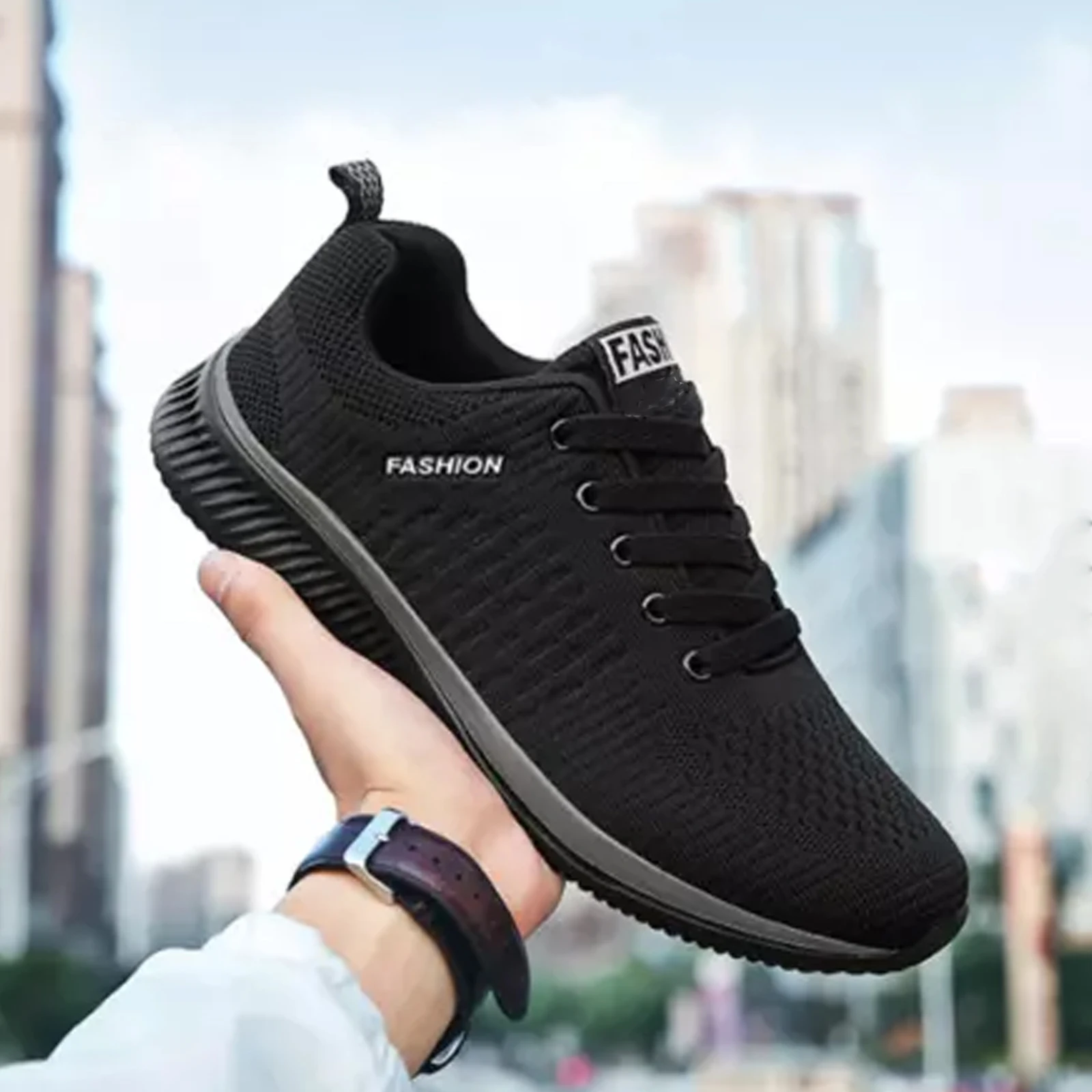 Кроссовки из ткани для бега