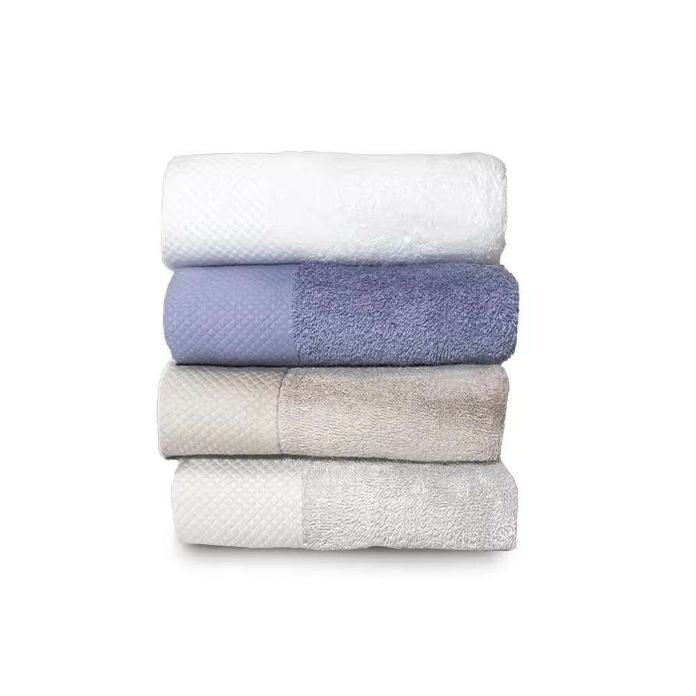 Top Quality Extra Large Super Soft Hotel Towel with Embroidered Logo for Luxury Hotels