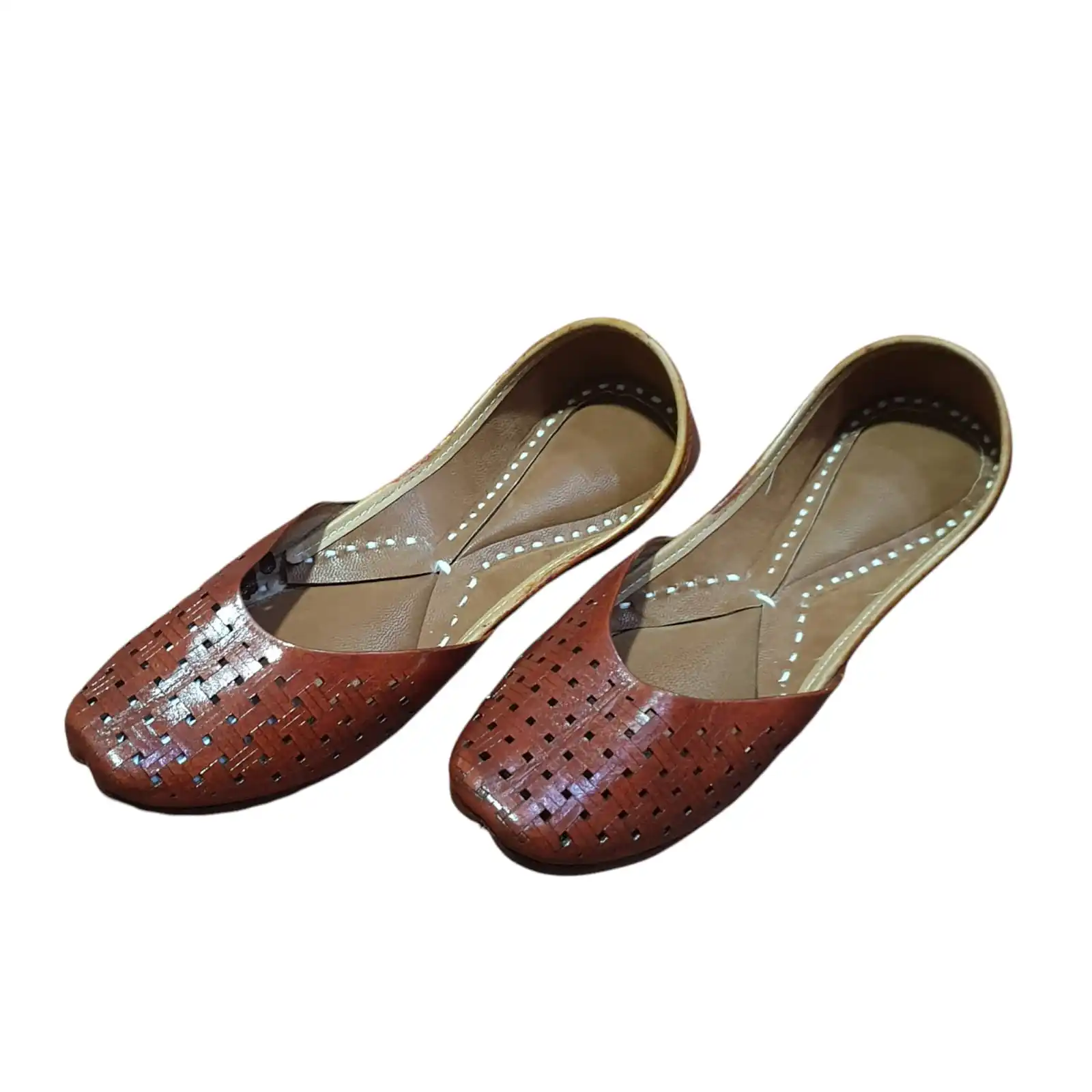 women khussa/Punjabi jutti comfortable wear women Handcrafted Ethnic Leather juti