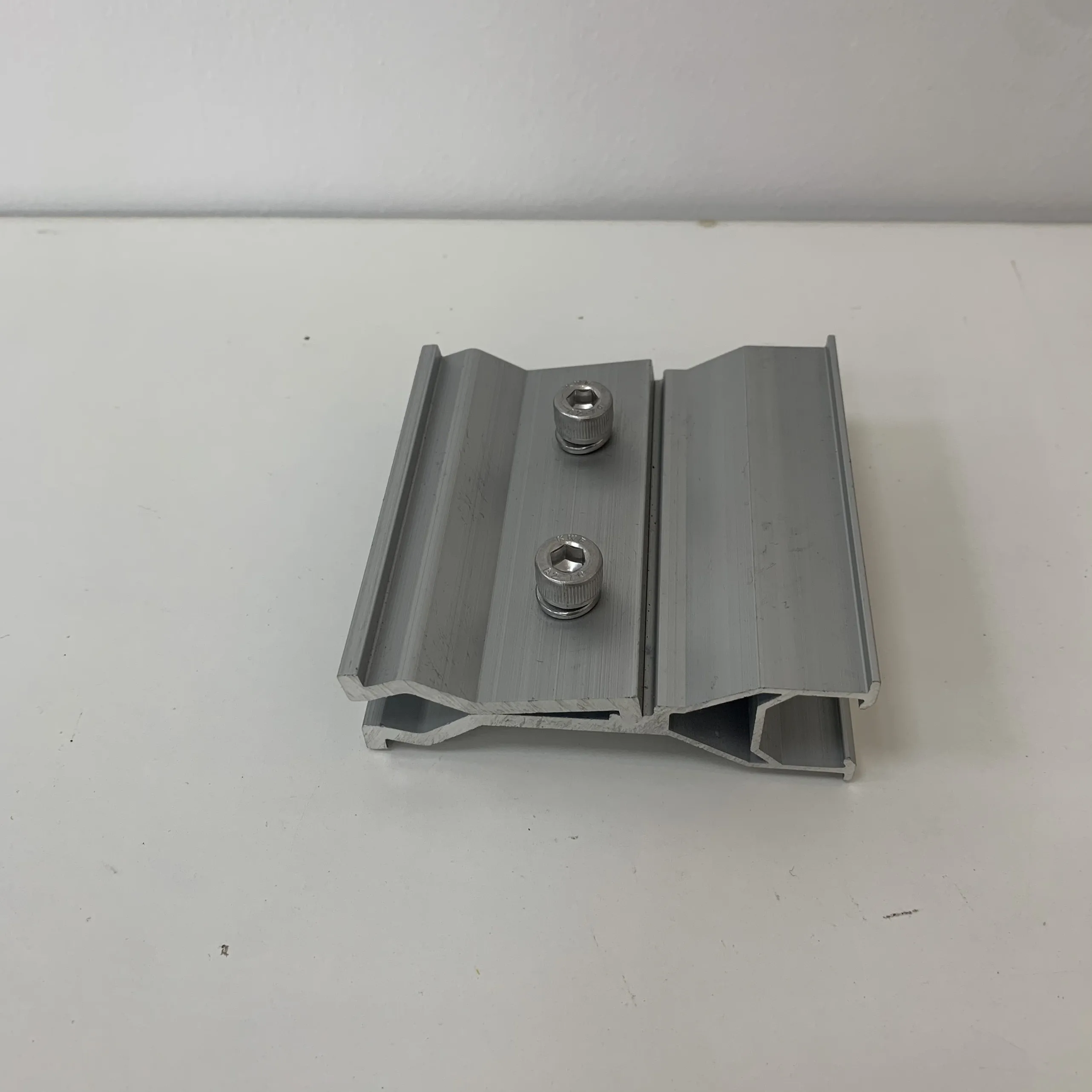 High Quality  Roof Solar System Mini Rail Solar Mounting Brackets Made In Vietnam Factory Price