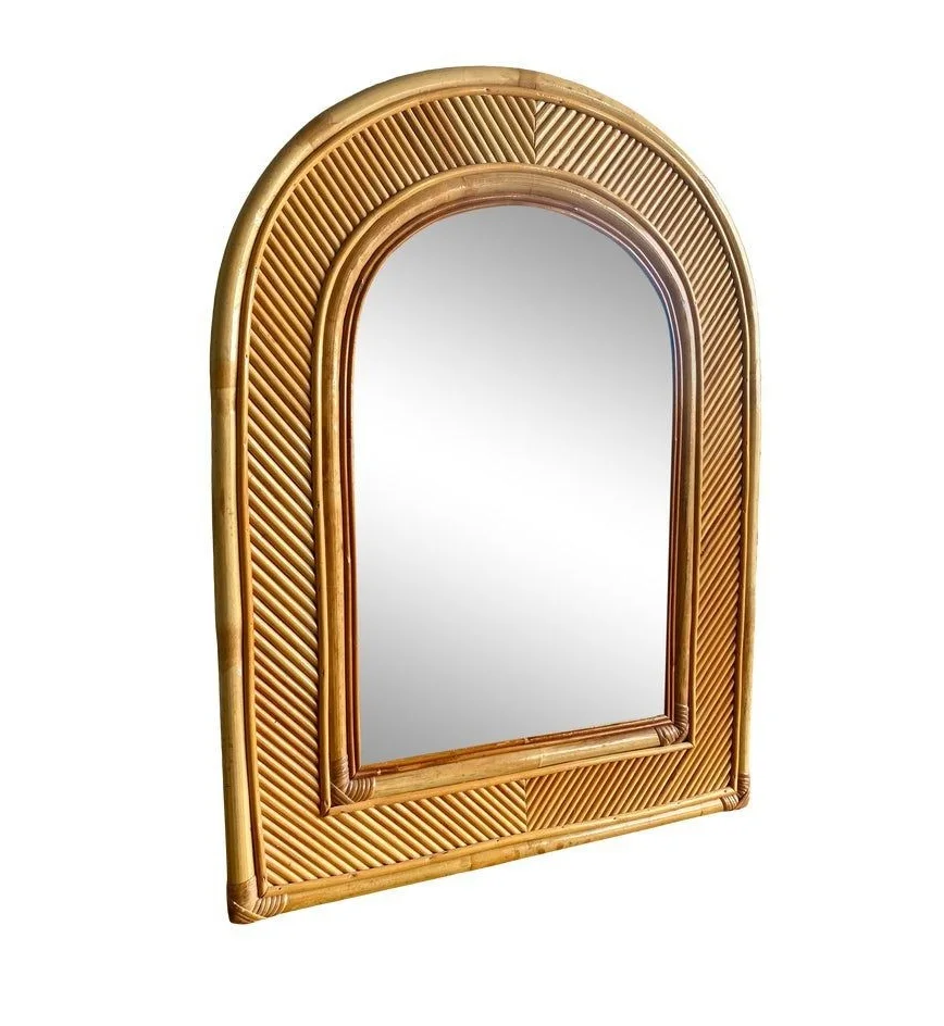 Top Quality Wall Hanging Solid Wooden Framed Mirror Round Bathroom Mirror for home and wall decor use
