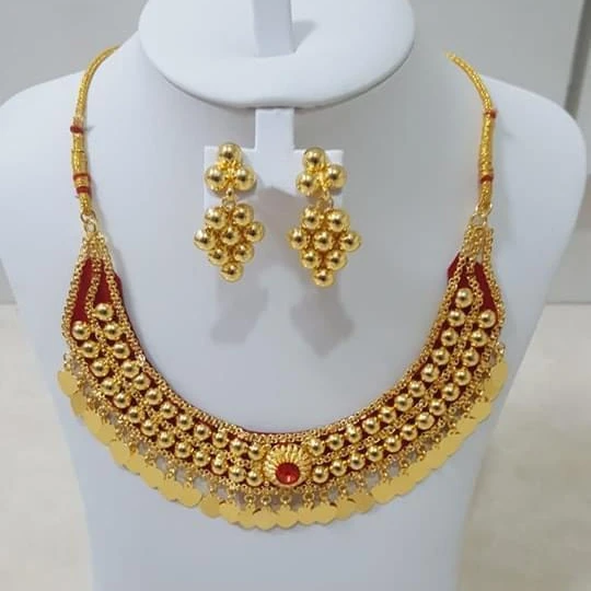 Comoros Mayotte Hot Fast Selling Earings Charms 18k Gold Platted Necklace Sets for Women Wedding and Gift Jewelry