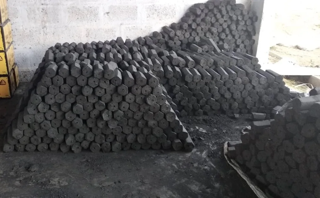 Smokeless Coconut Shell Charcoal Briket For Copenhagen Denmark Quick and Easy Light Coconut Shell Charcoal Briquette BBQ Charbon