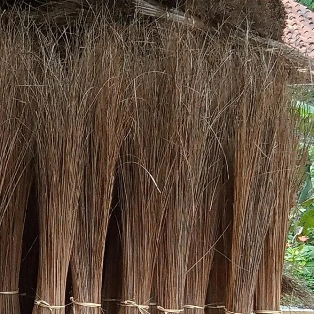 HOT DEAL COCONUT BROOM STICK BROWN AND WHITE COLOUR EXPORT QUALITY INDONESIA ORIGIN GOOD QUALITY